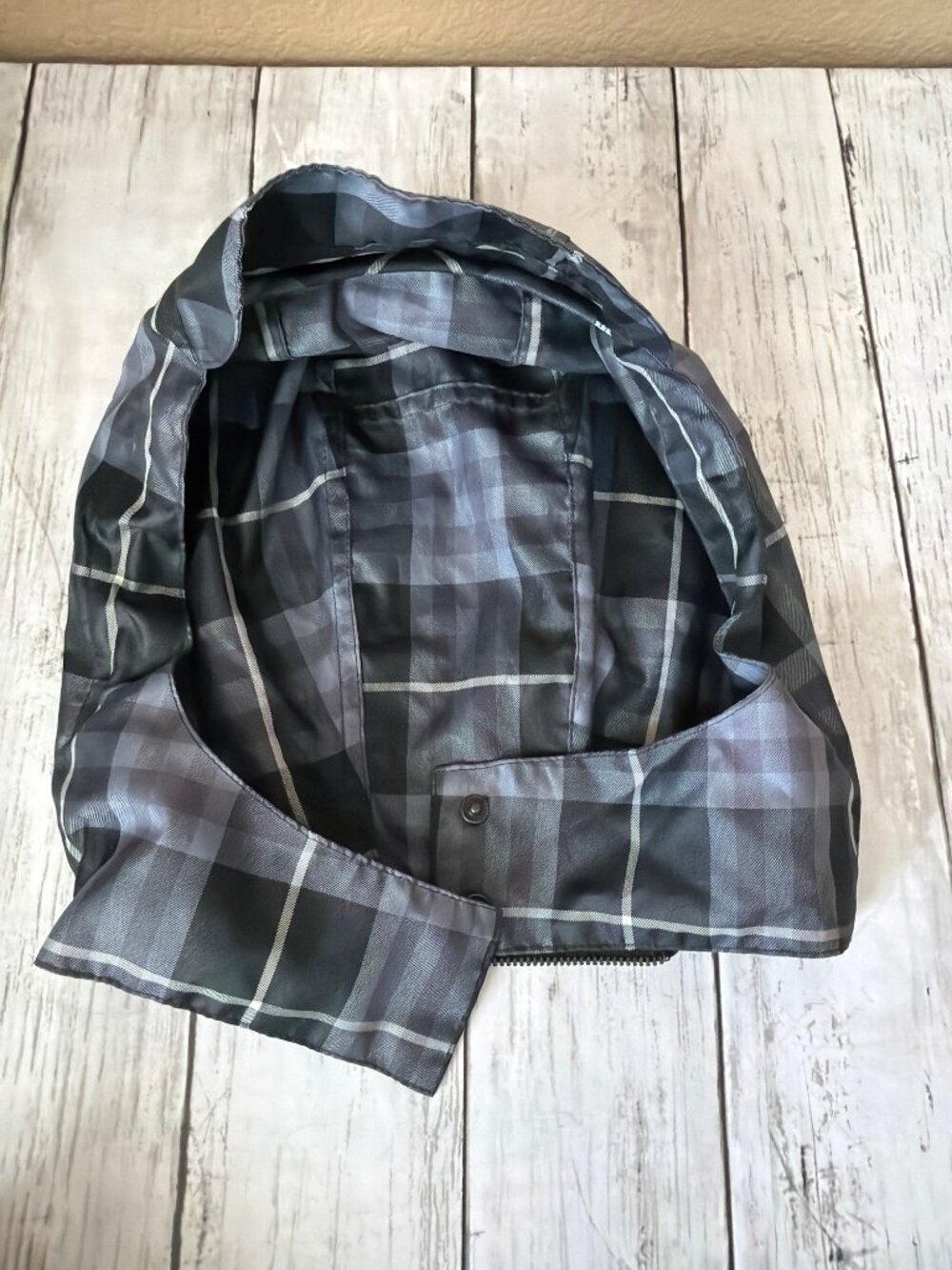 Burberry London Gray Plaid Hooded Belted Waterproof Raincoat Women's Sz L w/COA - Picture 9 of 16